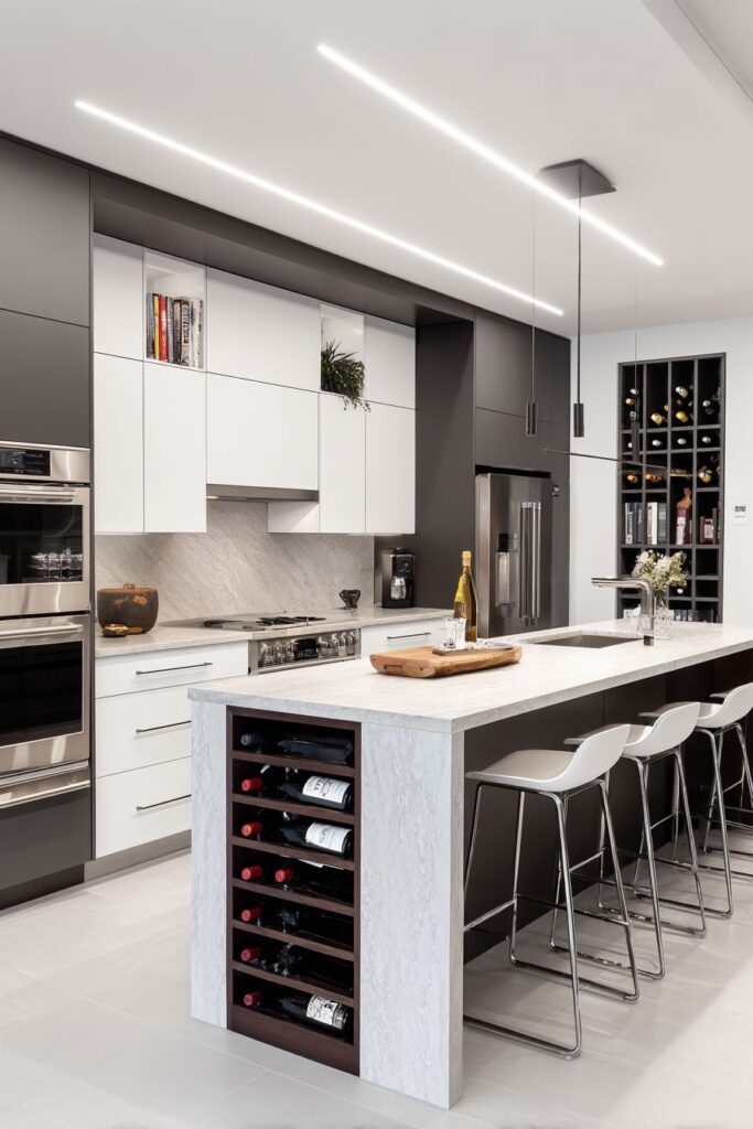 Contemporary Two-Tone Sophistication Kitchen