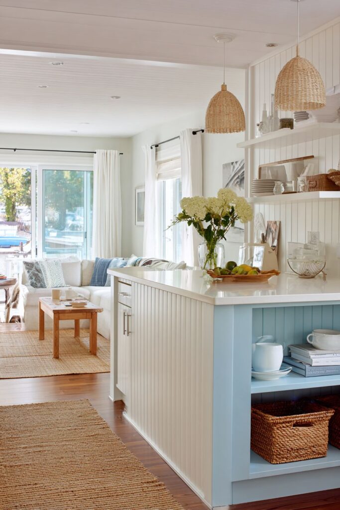 Modern Cottage Fresh and Light