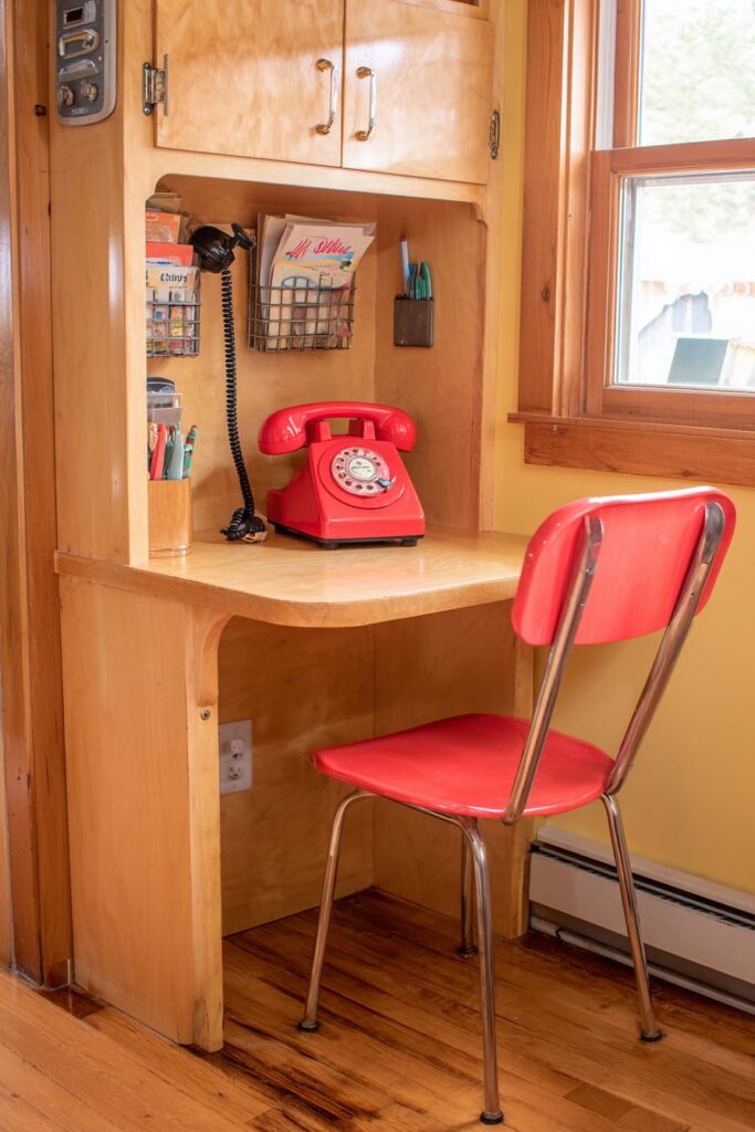 Communication Station Heritagev