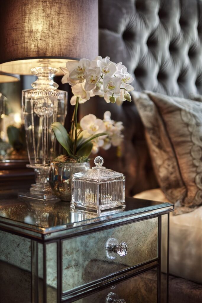 Glamorous Mirrored Luxury Statement