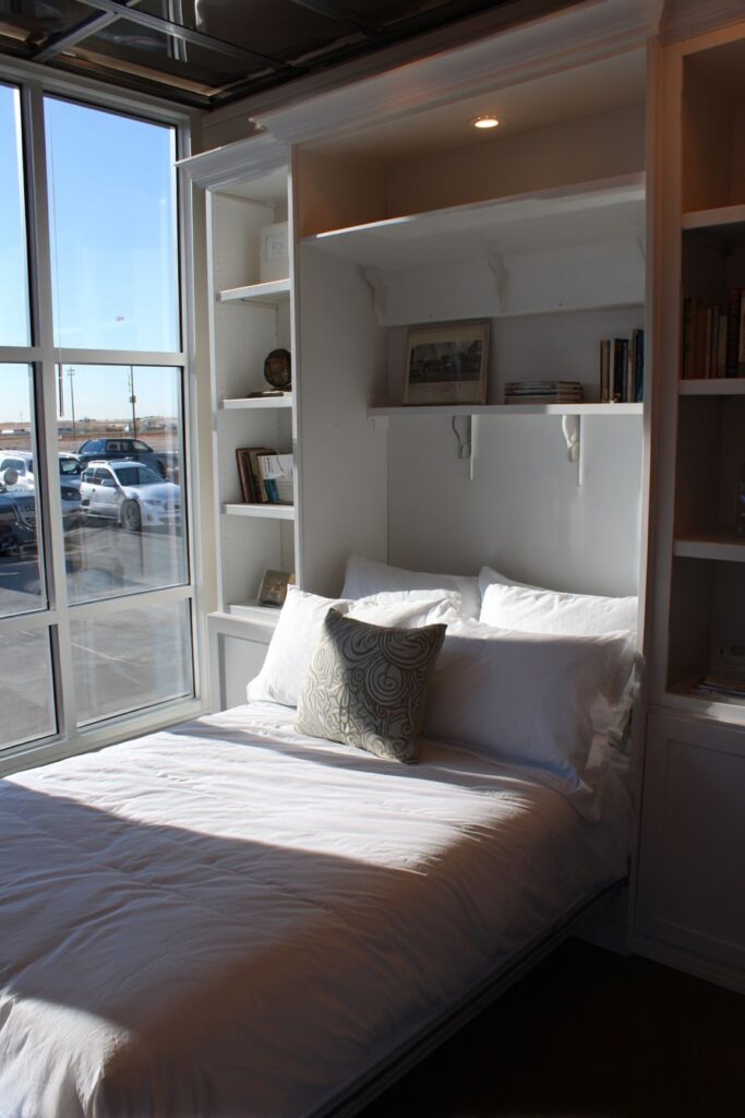 Space-Saving Murphy Bed Innovation