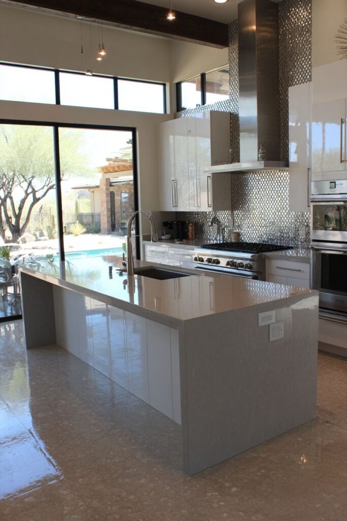 Sleek Minimalist Modern Kitchen