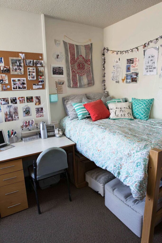 Teenage Multi-Functional Study and Sleep Space