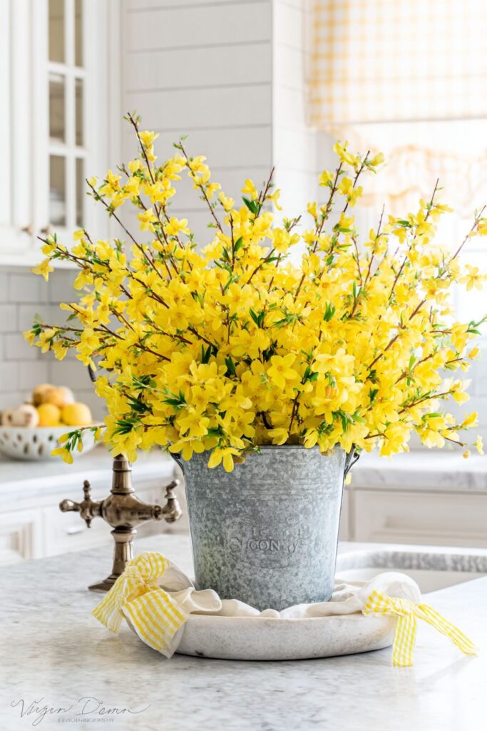 Vintage Farmhouse Sink Display