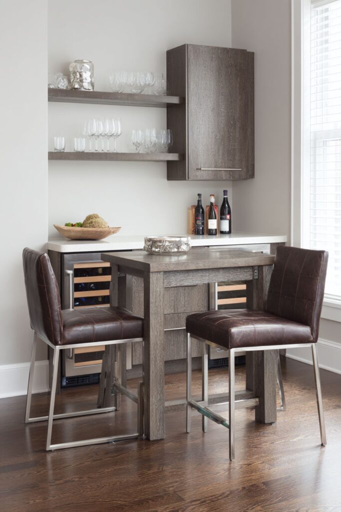 Contemporary Bar Integration