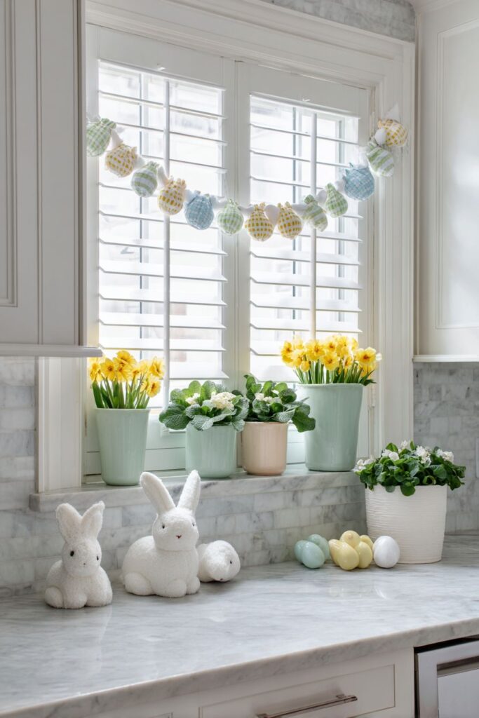 Window Treatment Easter Charm