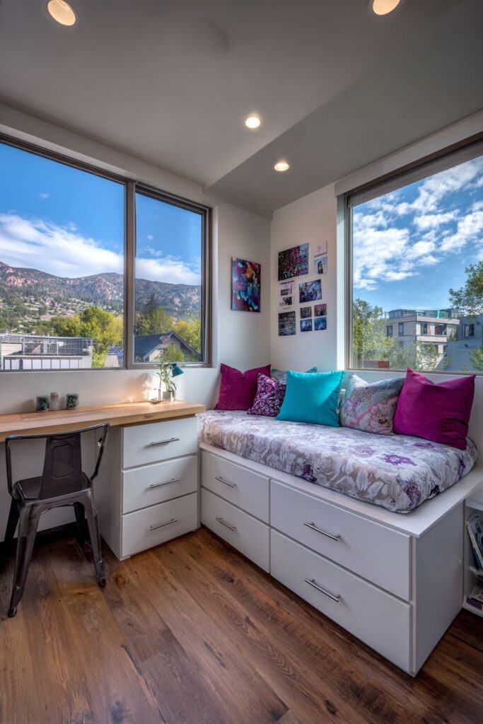 Adaptable Modular Living