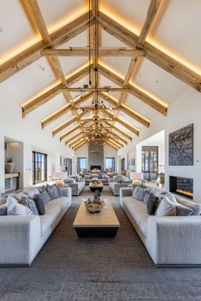 Great Room Scale with Soaring 20-Foot Ceilings