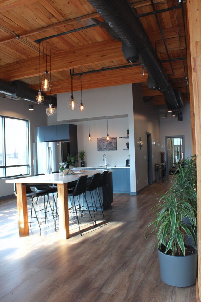 Height-Adjustable Versatility