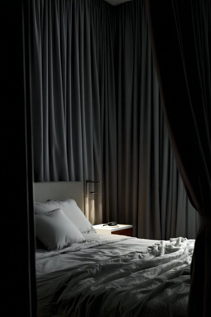 Block Out Light Completely