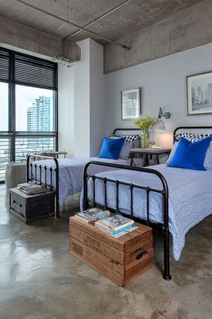 BUDGET-FRIENDLY CREATIVE TWIN BEDROOM