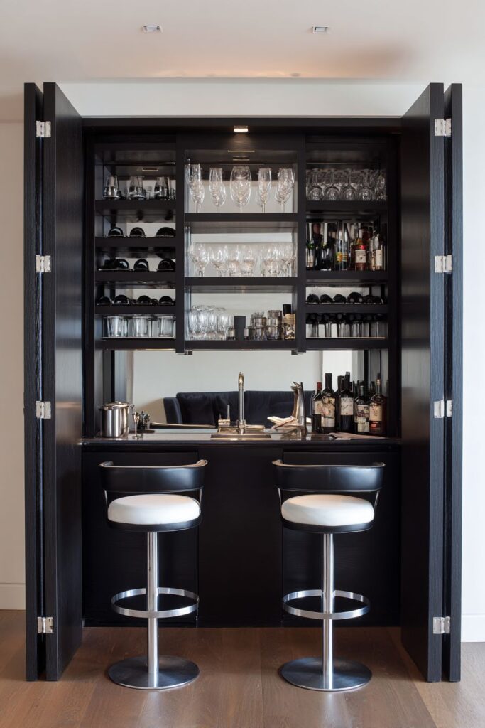 Integrated Wet Bar Sophistication