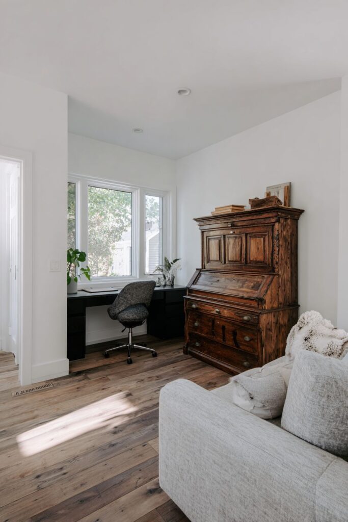 Functional Workspace within Living Space