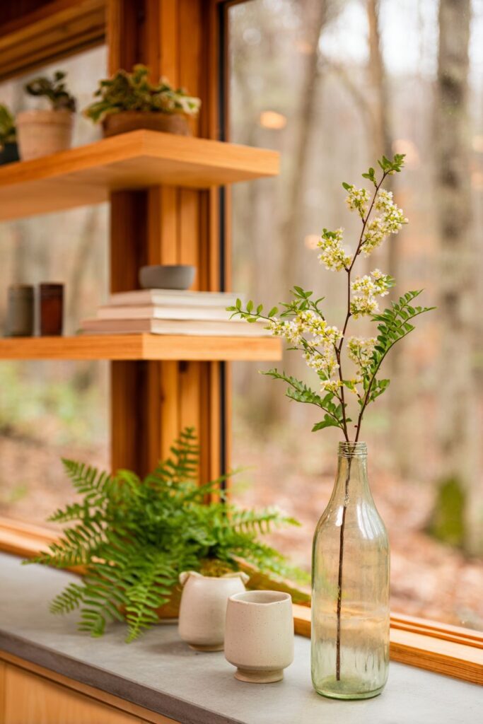 Minimalist Modern Spring Light