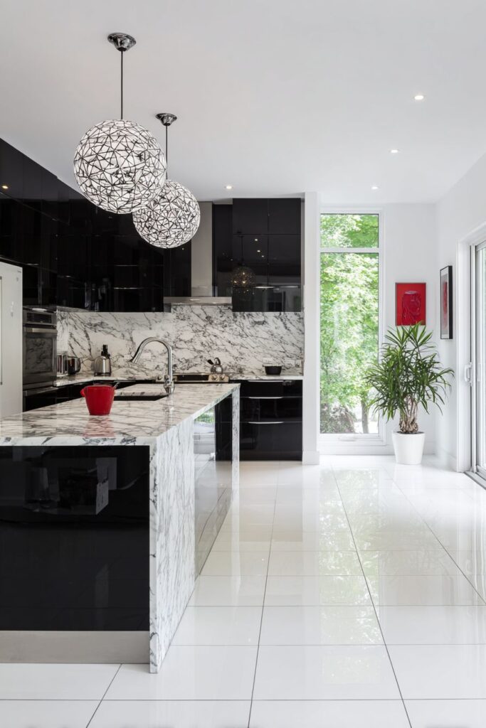 Bold Contemporary Kitchen Aesthetic