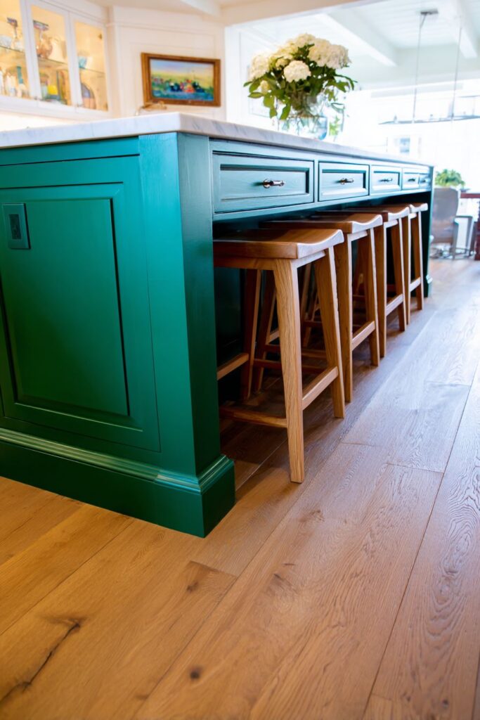 Emerald Green Island Centerpiece