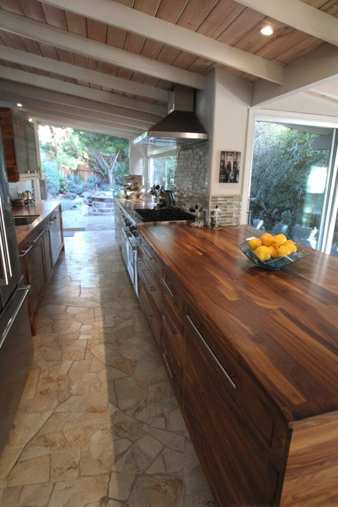 Clean Lines and Functional Simplicity