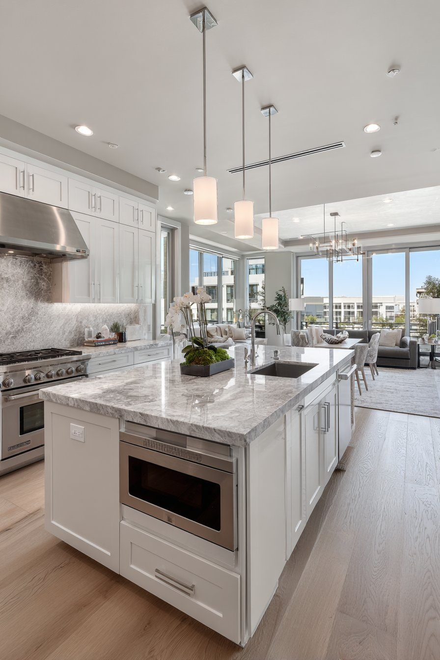 Flexible Entertainment and Hosting Capabilities